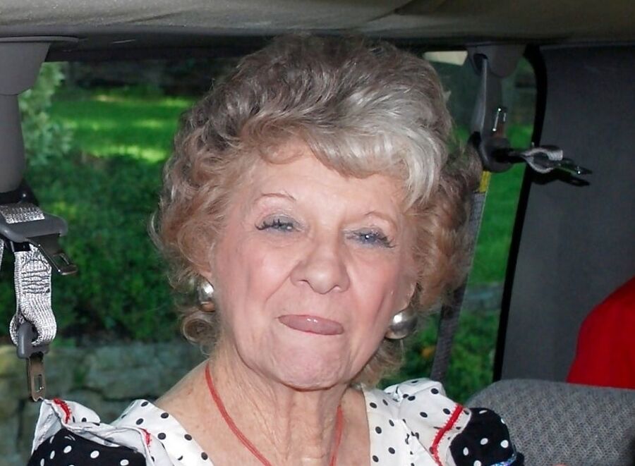 Gilfs Milfs faces to cum