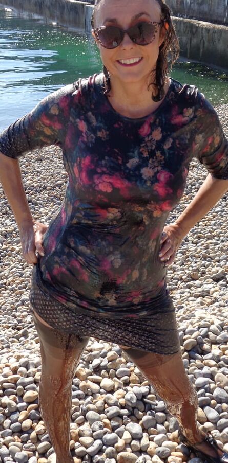This lady is Wetnylons
