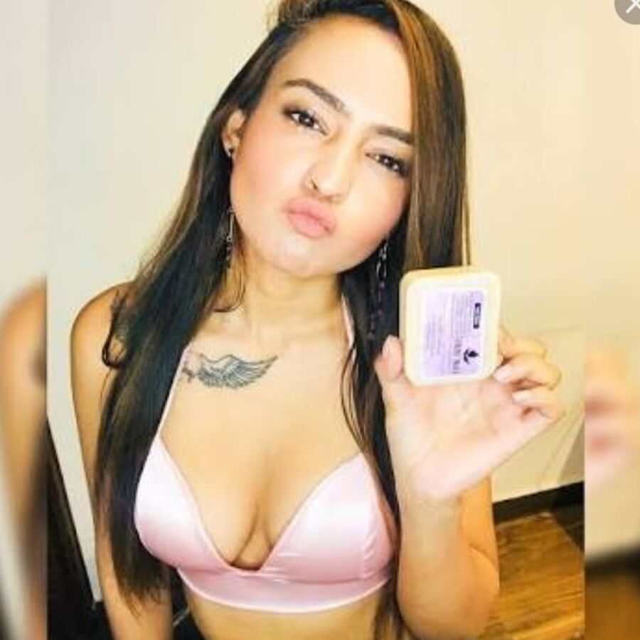 Indian sexy hot babes hot bitche