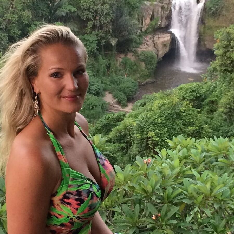 Hot Finnish MILF Kylli Kukk