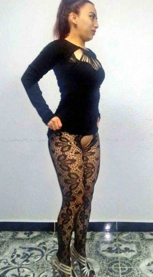 Latinas en Pantimedias