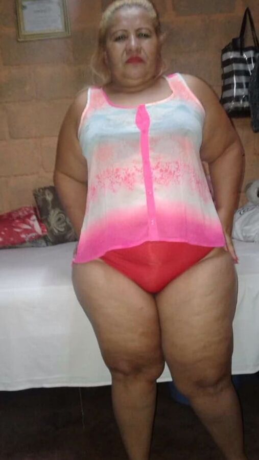 Mrs Mayra yo is a naughty cleaning lady part