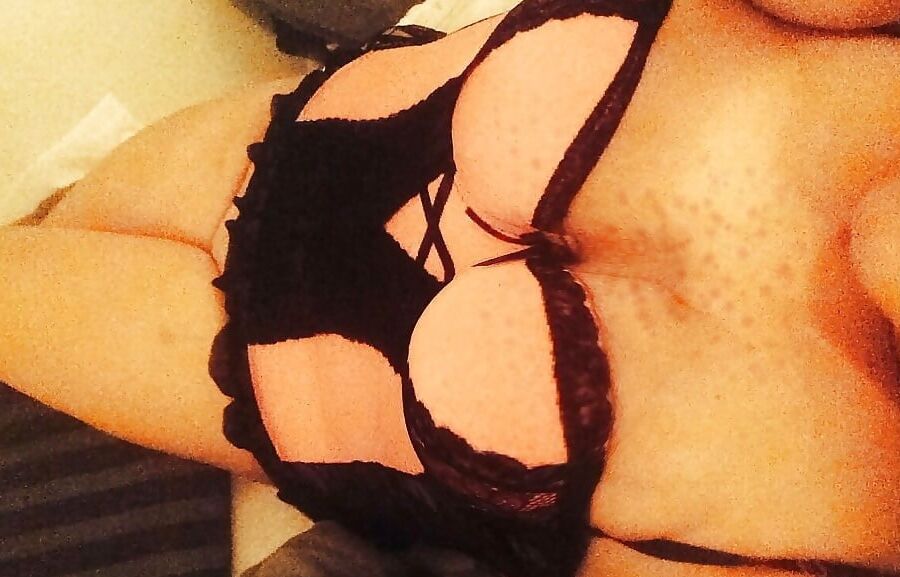 FRECKLED : My New Lips for Black Cocks