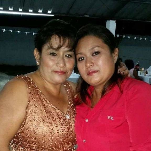 Argelia Madura Tosca y Tetona - Mexican Mature mom