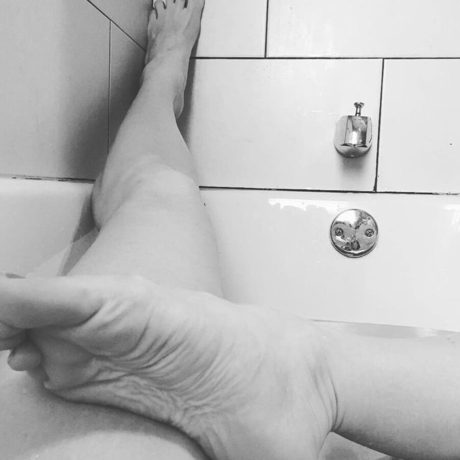 Danielle Colby Nude Bath