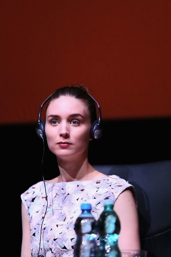 Rooney Mara Lovely Woman part