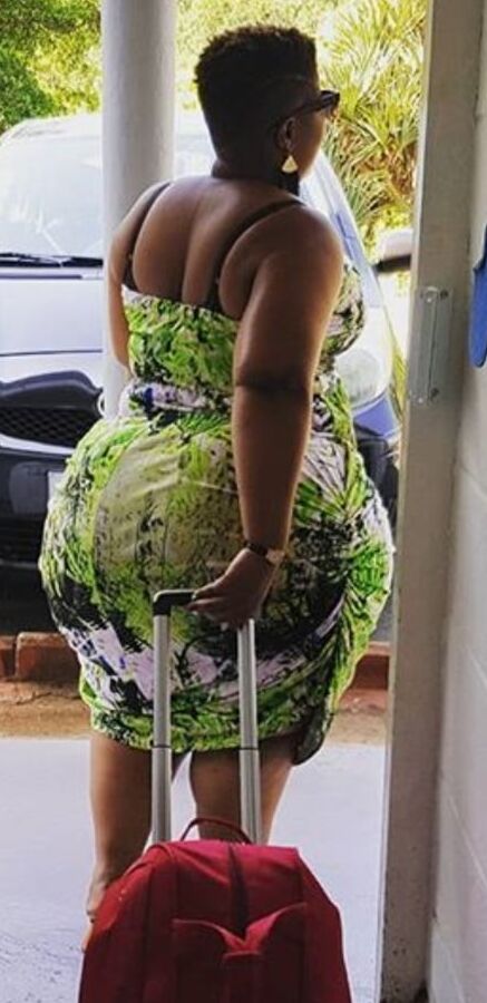 Huge booty mega hip african ssbbw pear lana