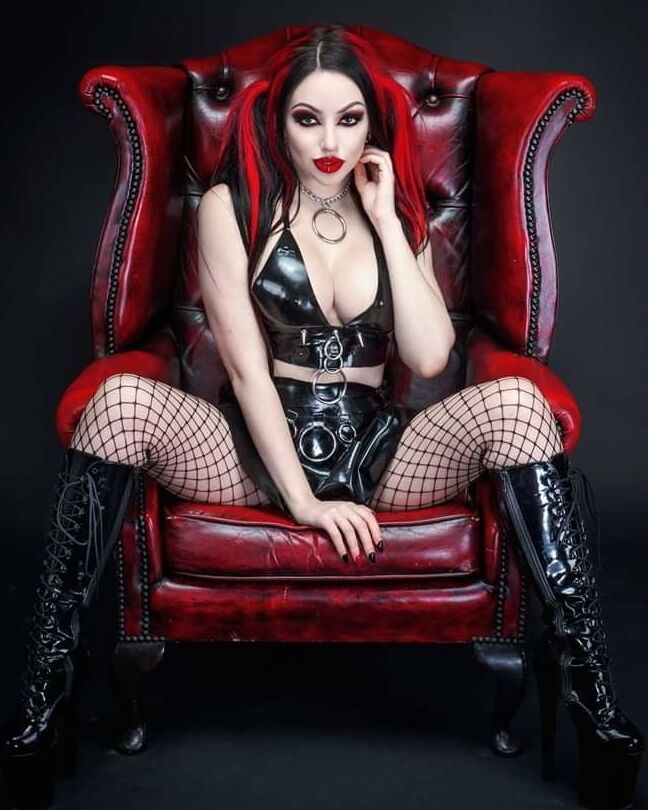 Amazing Alt. Girls