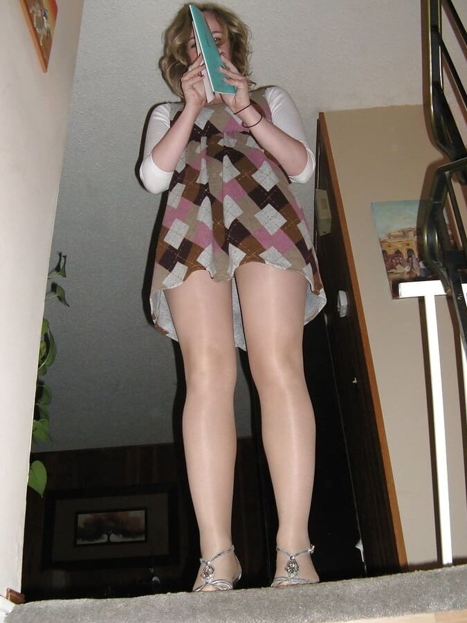 American Pantyhose Babe
