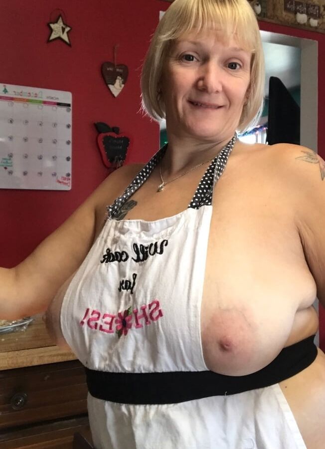Bbw mix (Braless)