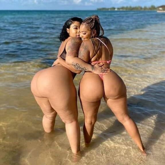Phat ass babes