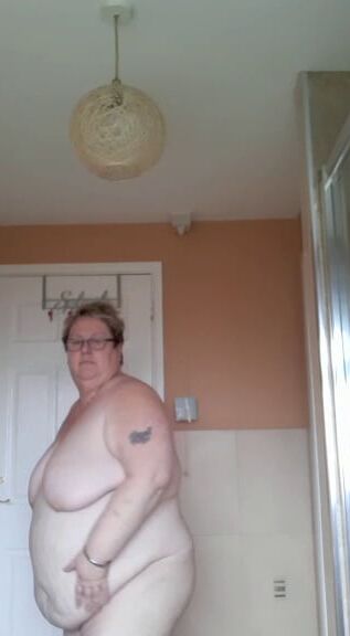pof badoo and tinder sluts