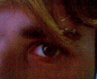 Jovencita ojos hermosos