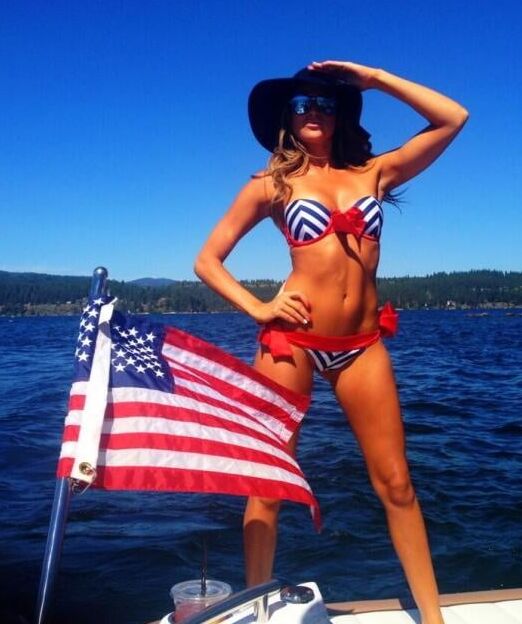 Kelly Kelly