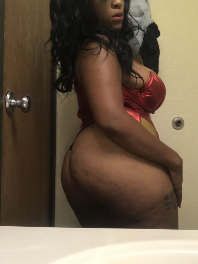 Busty Ebony