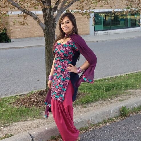 Thick Indian Punjabi (non-nude)