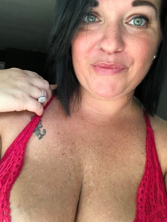 Cute MILF