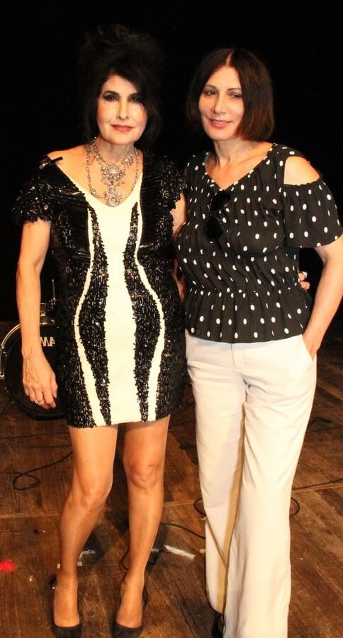 Brazilian Mature Folk Singer Cantora Hanna