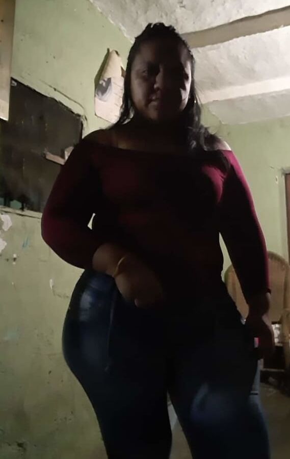 Estela caderona culona