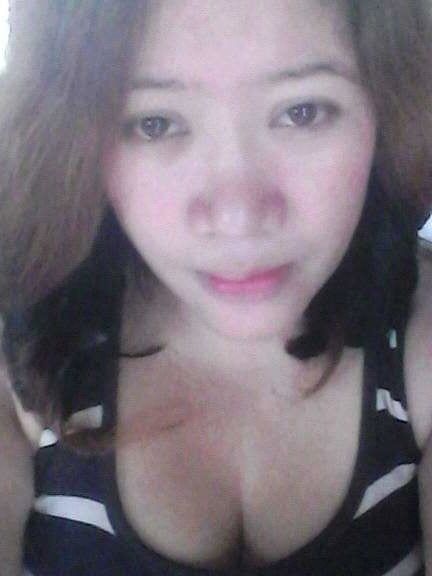 My fb gf from Philippine show me boobs and pussy