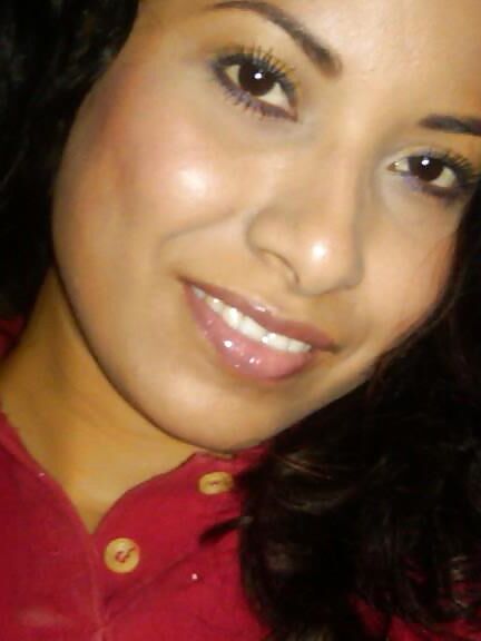 Rosa isela nalgona