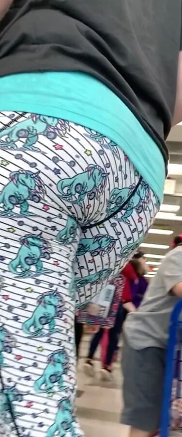 Kindergarten Teacher PAWG Ass