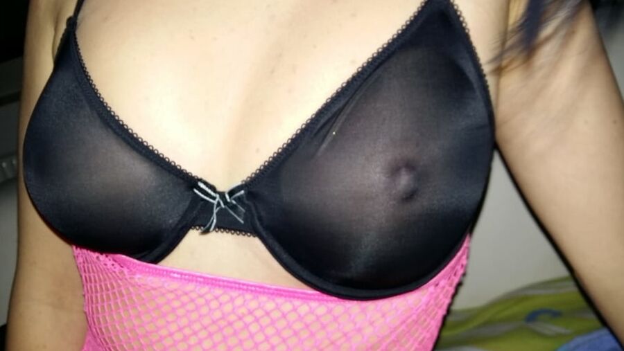 tits f