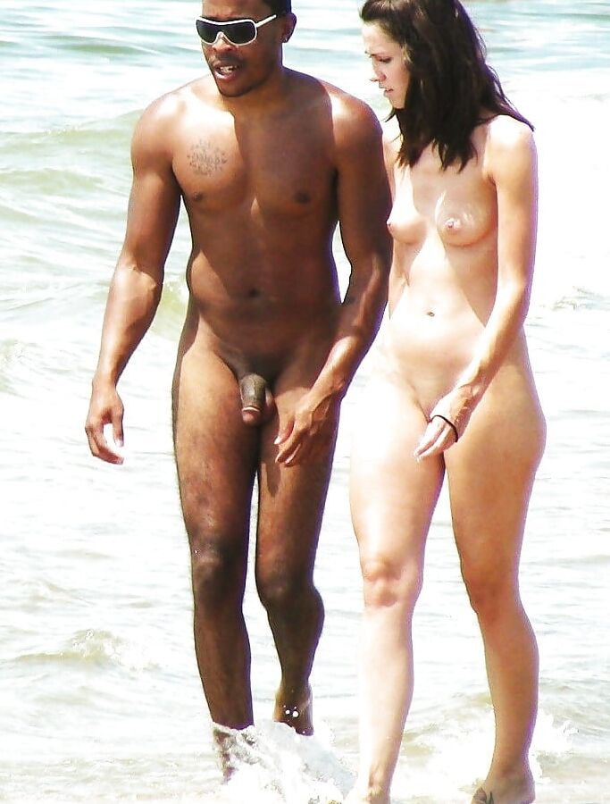 NUDIST .