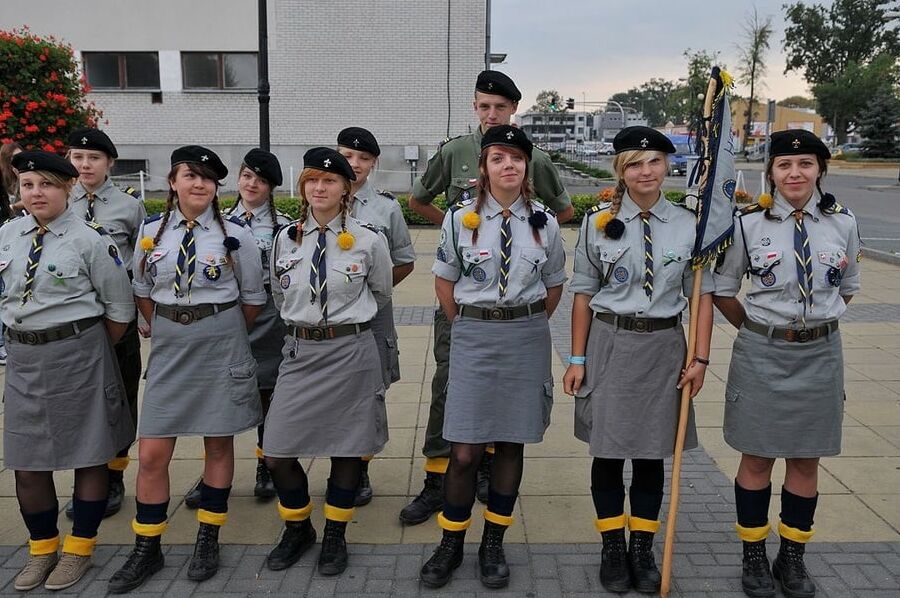 Polish women in uniform