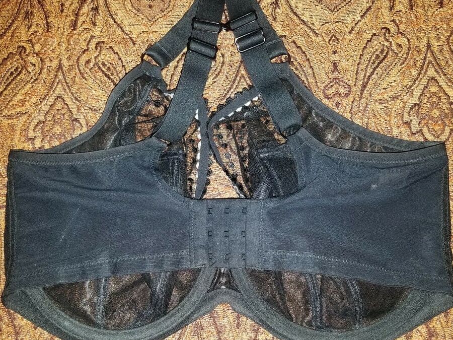 Used sportsbras