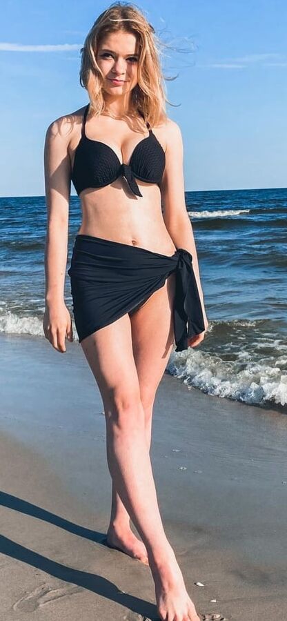 Julia Wroblewska