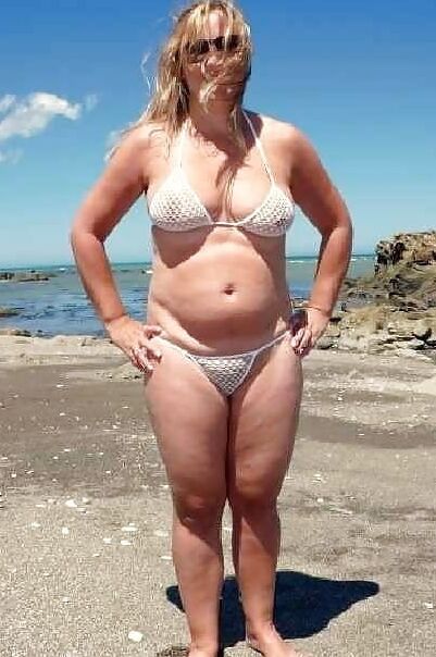 Bbw mix (Hot bikini)