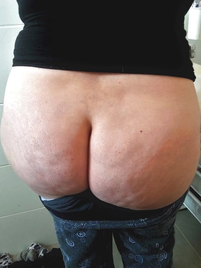 Astounding Arses and Beautiful Bums