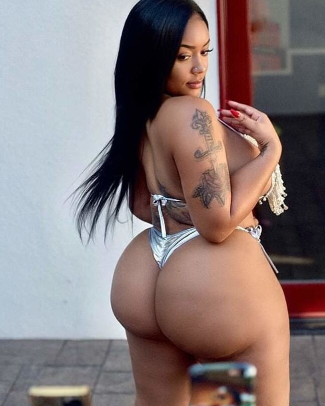 Phat ass babes