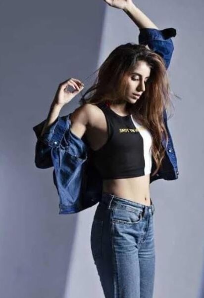 Indian sexy hot babes hot bitche