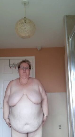 pof badoo and tinder sluts