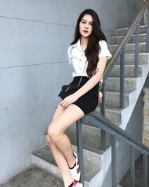 Thai uni girls