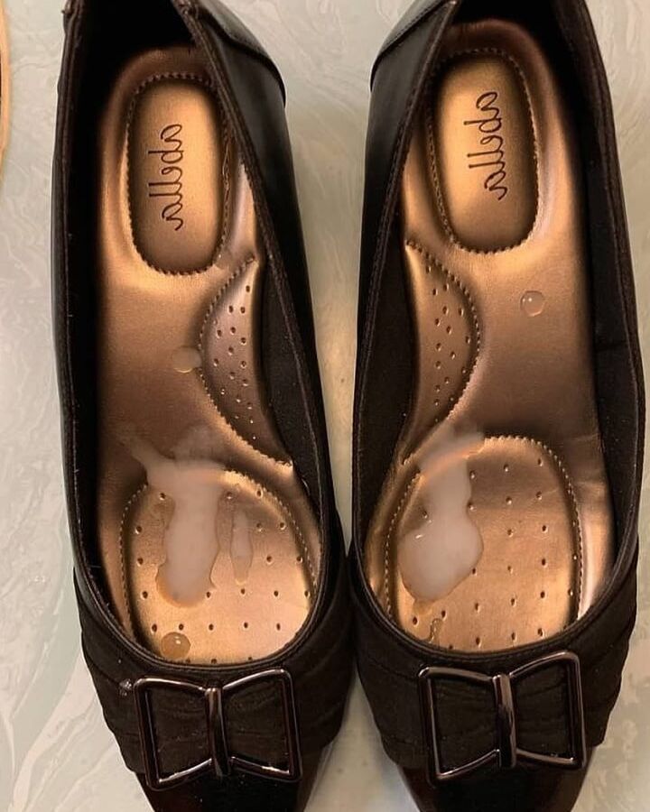 Cummed Highheels from Istagram
