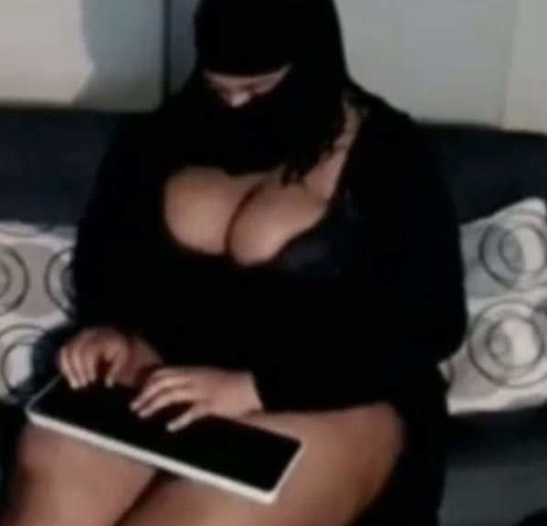 HIJABI SLUTS KOPFTUCHSCHLAMPEN MUSLIM