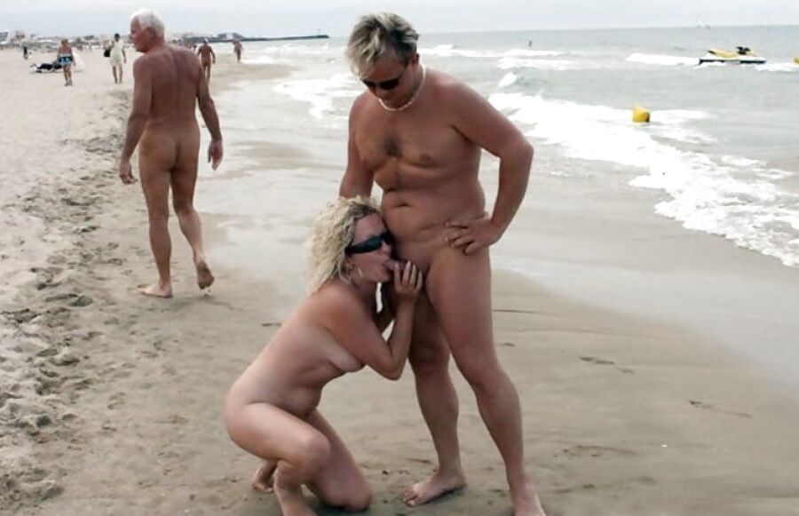 DELICIOUS NUDIST .