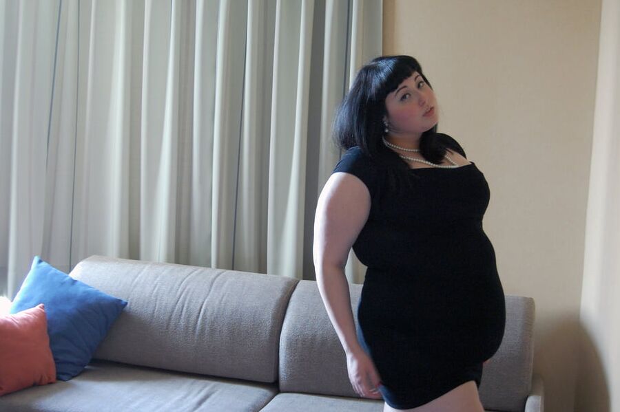 Fat Chicks With Deceptively Thin Faces