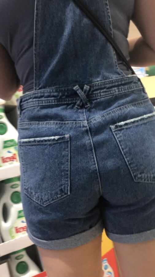Kindergarten Teacher PAWG Ass
