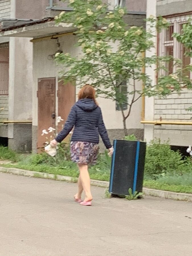 Sexy milf neighbor
