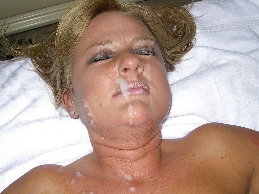 BLONDE AMATEUR