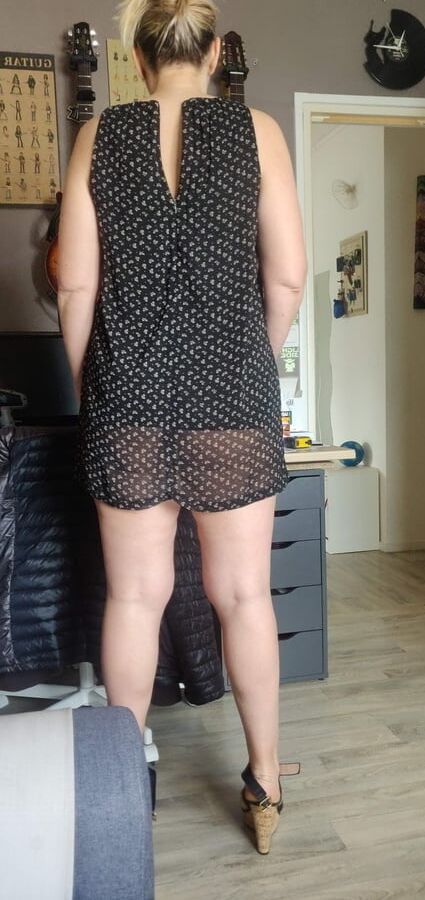 Sub slave Pat_ and wife for exposure