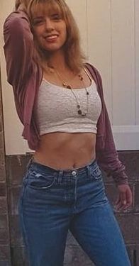 Kayli mills (petite blonde voice actress)
