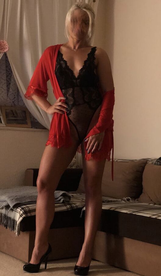 Polish slut ready for inspection
