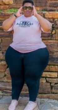 Huge booty mega hip african ssbbw pear lana