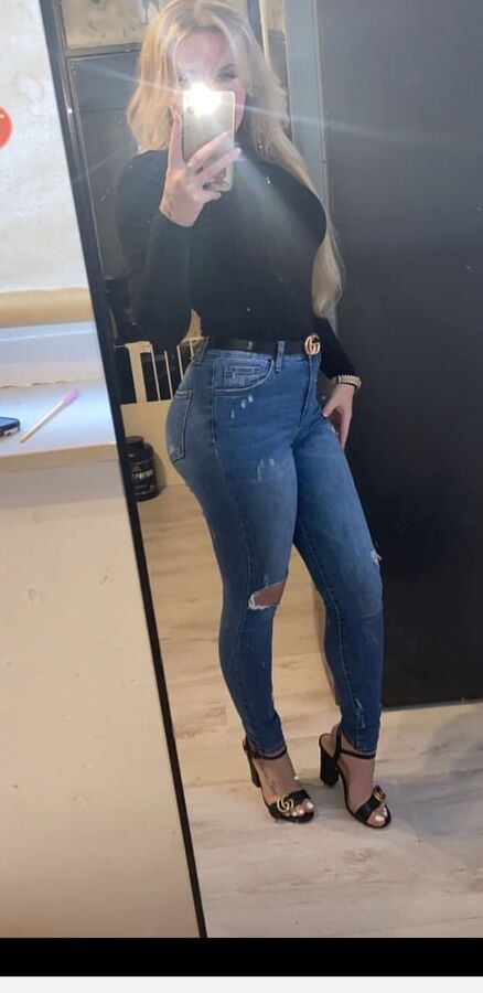 Dutch Samantha Exposed