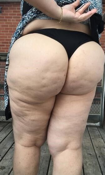 Big round thick ass pawg bbw amateurs
